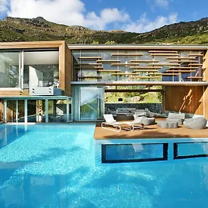  Villa The House